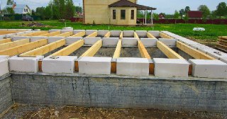 Фундамент для дома Киржач. Заказать под ключ цена от 3261 руб/м3